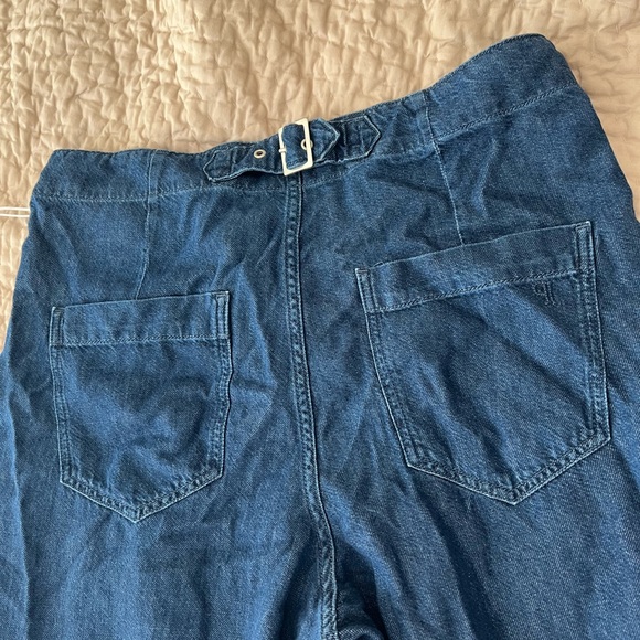 NWT Pilcro by Anthropologie Mid-Rise Pleated Trouser Jean. Size 31 - Picture 9 of 12